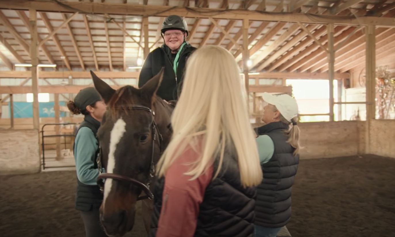 Henderson, KY Barn Helps Tammy from 1000 Lb Sisters Fulfill Her Horseback Riding Dream