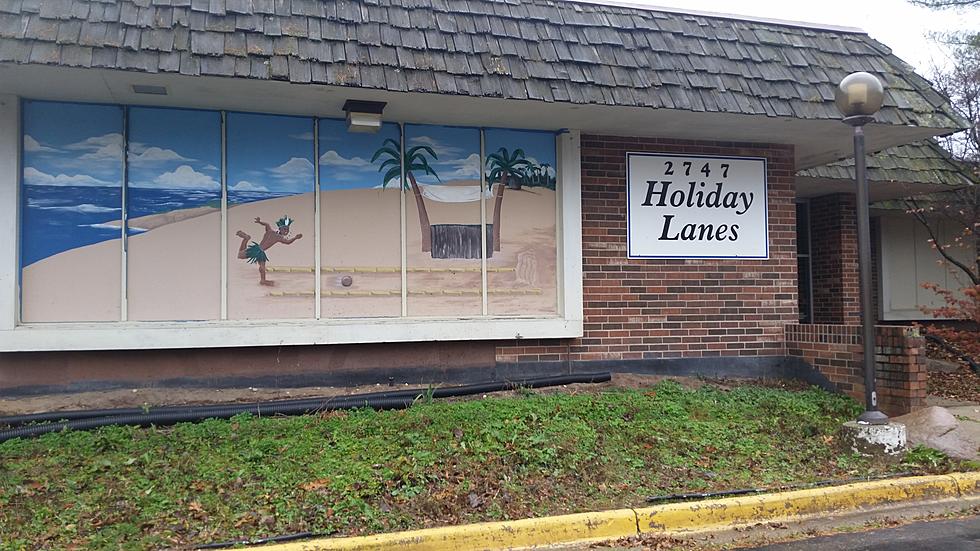 A Look Back At Holiday Lanes In  Kalamazoo