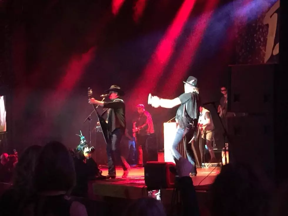 Comin’ To Your City- Big & Rich Rock Southwest Michigan at Firekeeper’s Casino [Video, Photos]