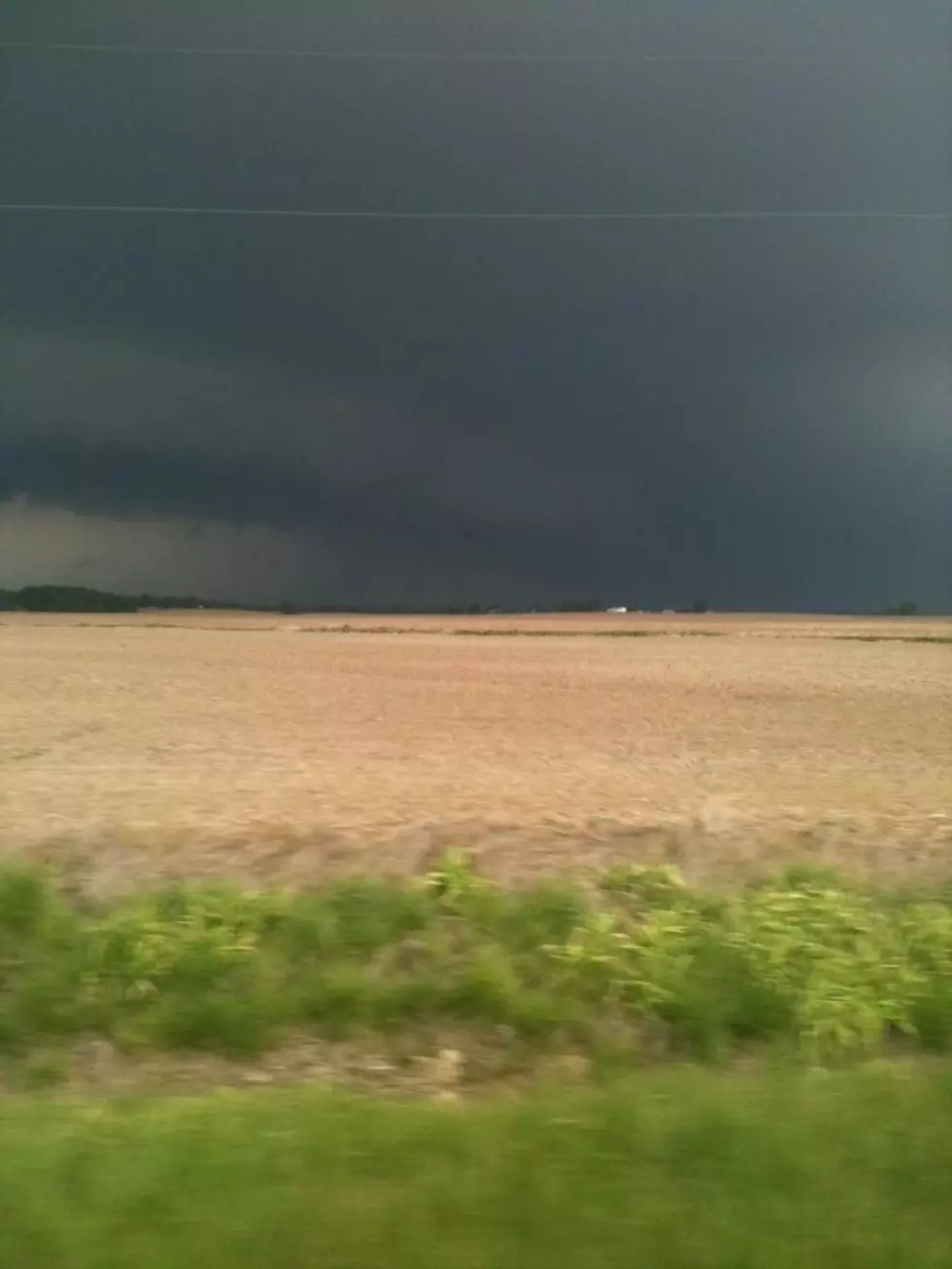 Severe Storms Trigger Tornado Warning for Knox County, Indiana [Pictures]
