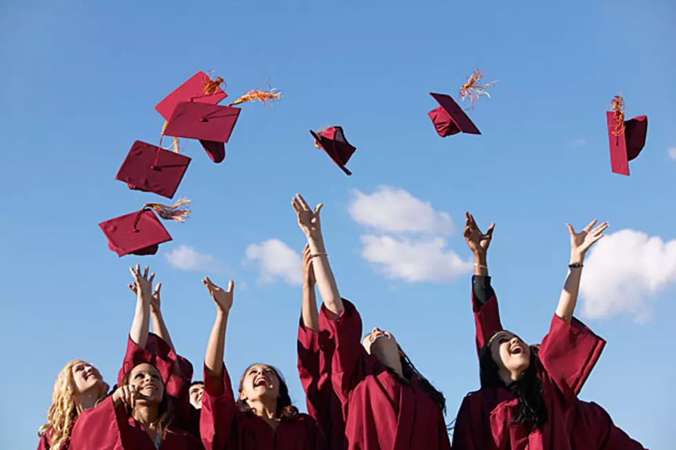 Arianna Huffington Reminds Graduates: Get Some Rest
