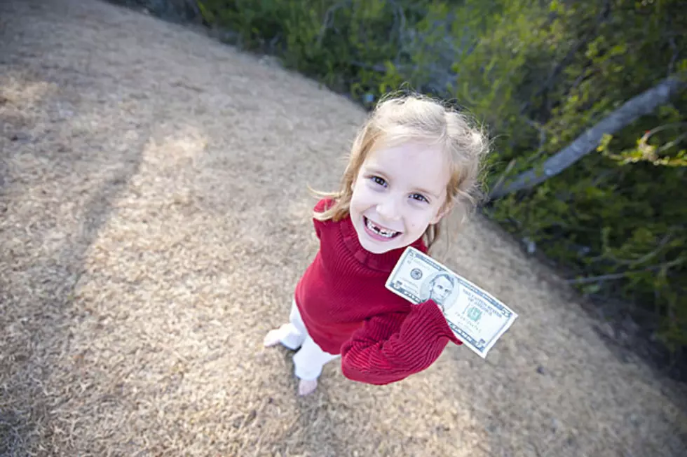 Tooth Fairy Is a Total Cheapskate, Giving Less Money Than Last Year [POLL]