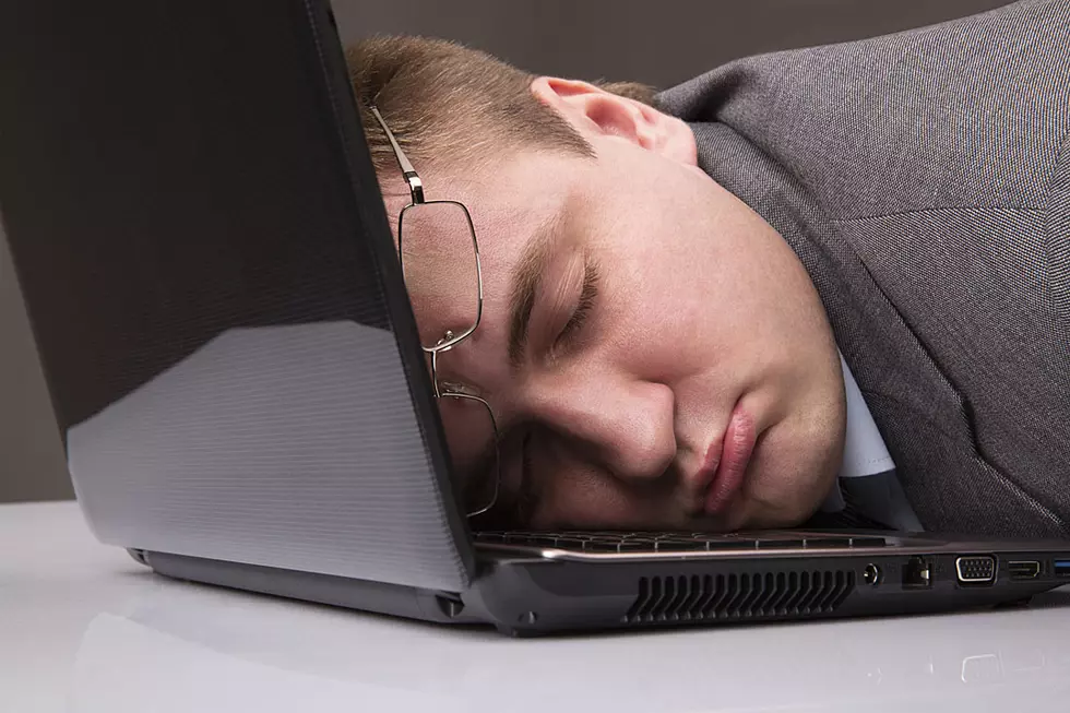 Sleeping on the Job Should Totally Be Allowed, Right? [VIDEO, POLL]