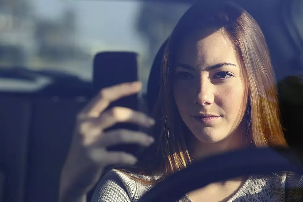 Worrisome Study Reveals Distracted Driving Is a Major Problem for Teen Motorists