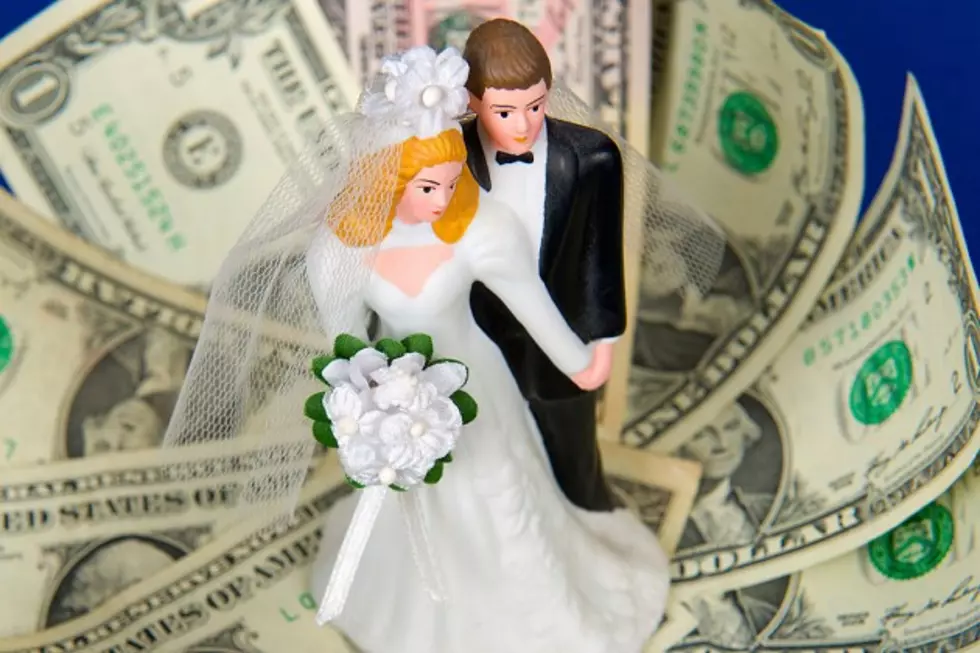 The Average Wedding Costs How Much Money? [POLL]