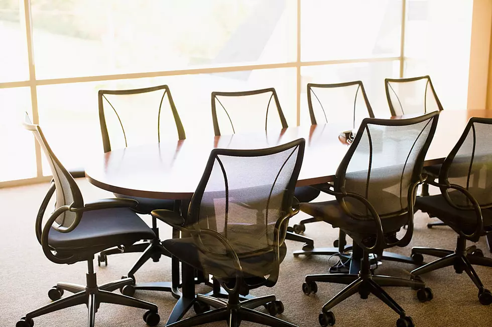 Self-Parking Chairs Could Turn Office Life on Its Ear