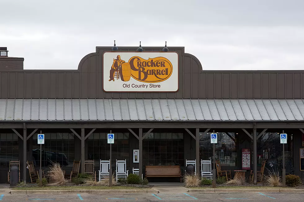 Cracker Barrel Adding Beer, Wine and Mimosas to the Menu