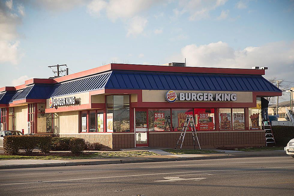 Burger King Employees Duped by Jokester Into Smashing Windows