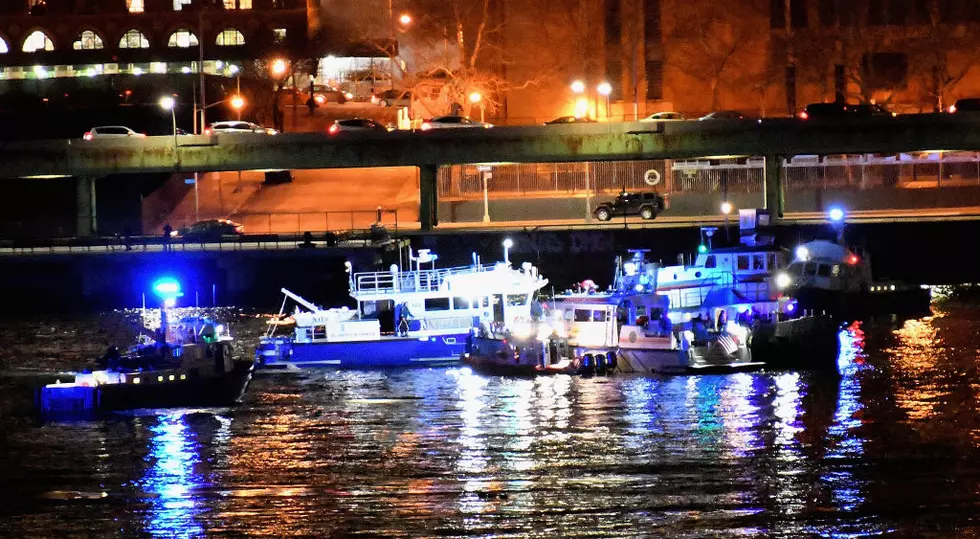 5 Dead in NYC East River Helicopter Crash–Investigation Begins