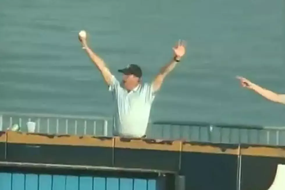 Minor Leaguer’s Dad Catches His Son’s First Home Run of the Year [VIDEOS]