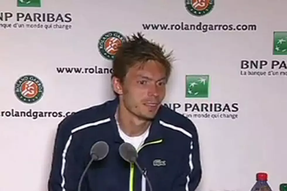 Idiot Reporter Congratulates Tennis Player for Losing Match [VIDEO]