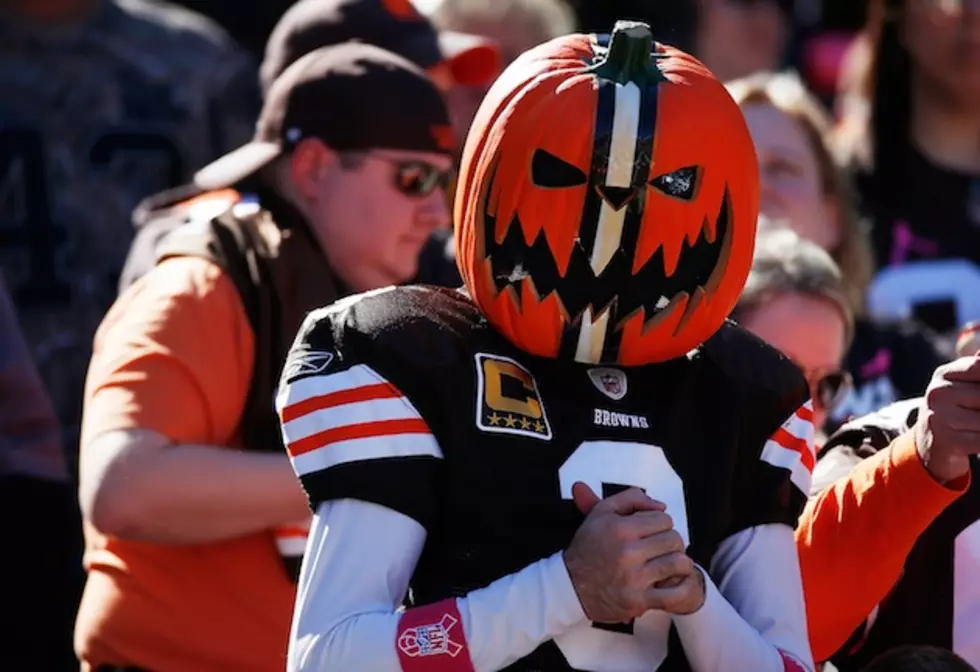 Cleveland Browns Sign Nine-year Old Boy to One-day Contract