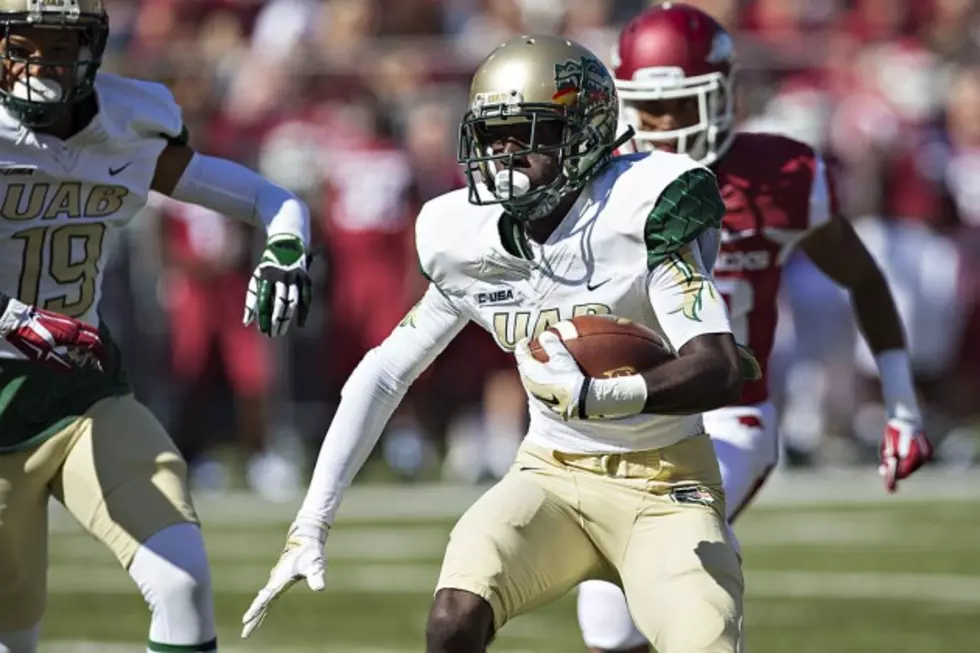 Well-Intentioned 5-Year-Old Tries to Save UAB Football With $1 Donation