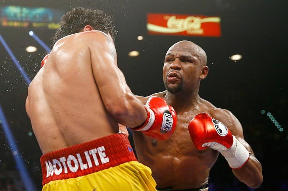 Floyd Mayweather Beats Manny Pacquiao By Unanimous Decision