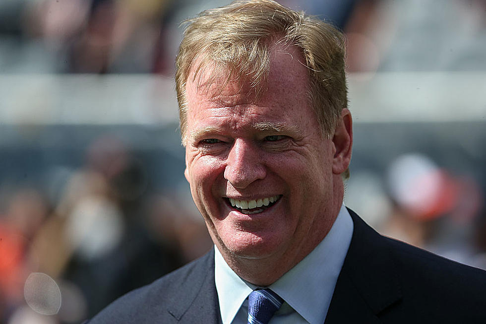 Roger Goodell Laughs at Questionable Concussion Joke