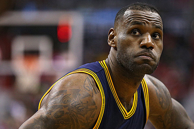 You Really Need to See LeBron James Getting Popped in the Face With a Basketball