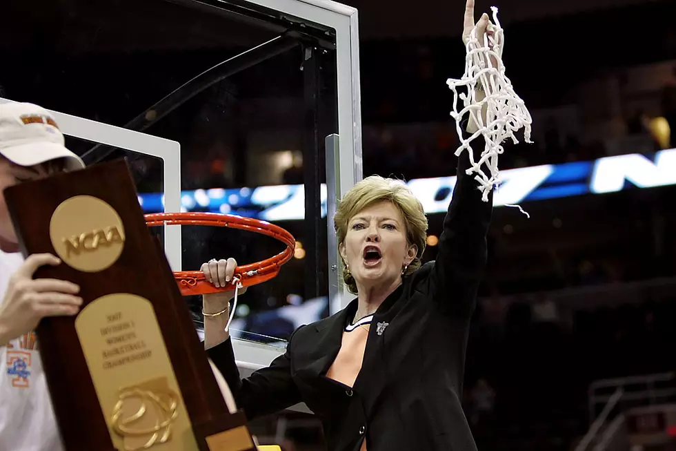 Former Alabama Women’s Basketball Coach Rick Moody Reflects on the Passing of Pat Summitt [Audio]