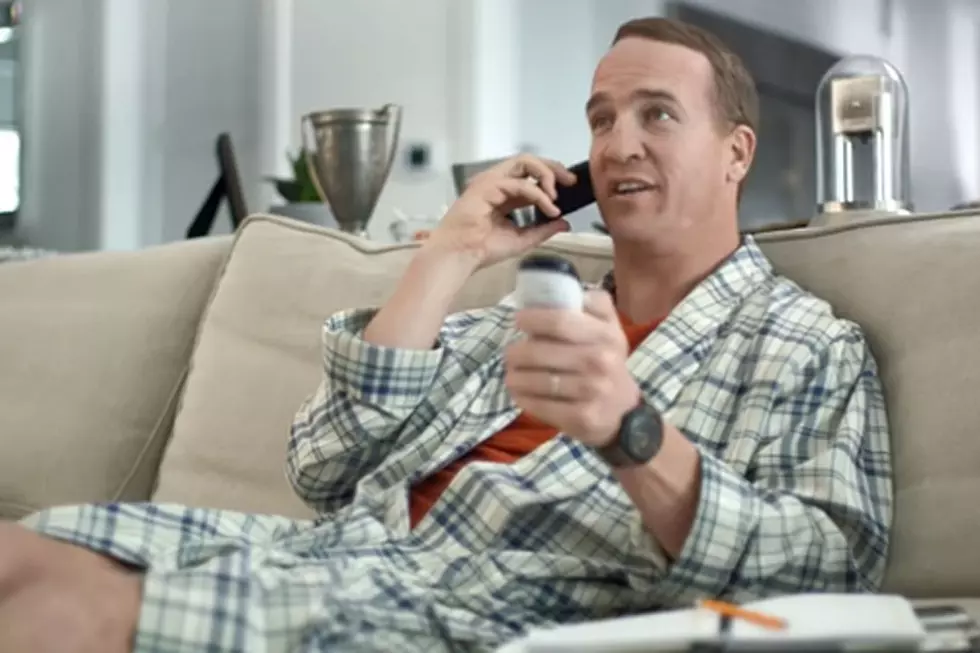 Peyton Manning Is a Robe-Wearing Retiree in New DirecTV Commercials