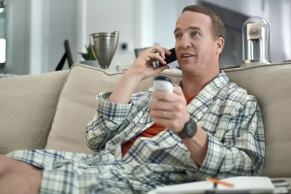 Peyton Manning Is Robe-Wearing Retiree in DirecTV Ads