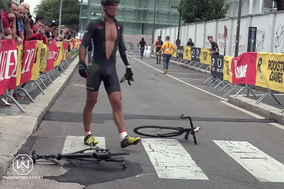 Angry Cyclist Goes Full-Bore Hulk by Ripping Bike in Half