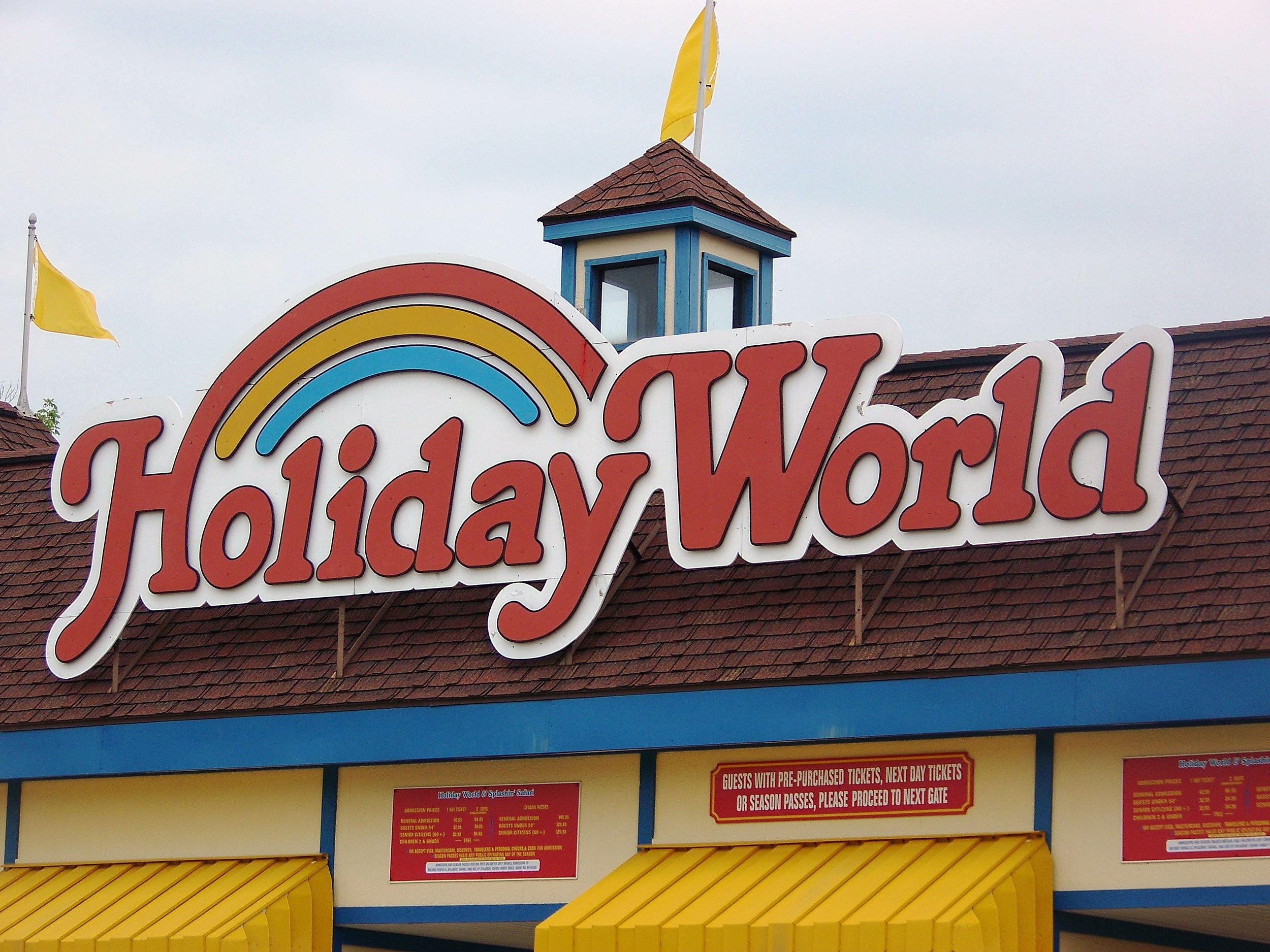 Holiday World Entrance1 
