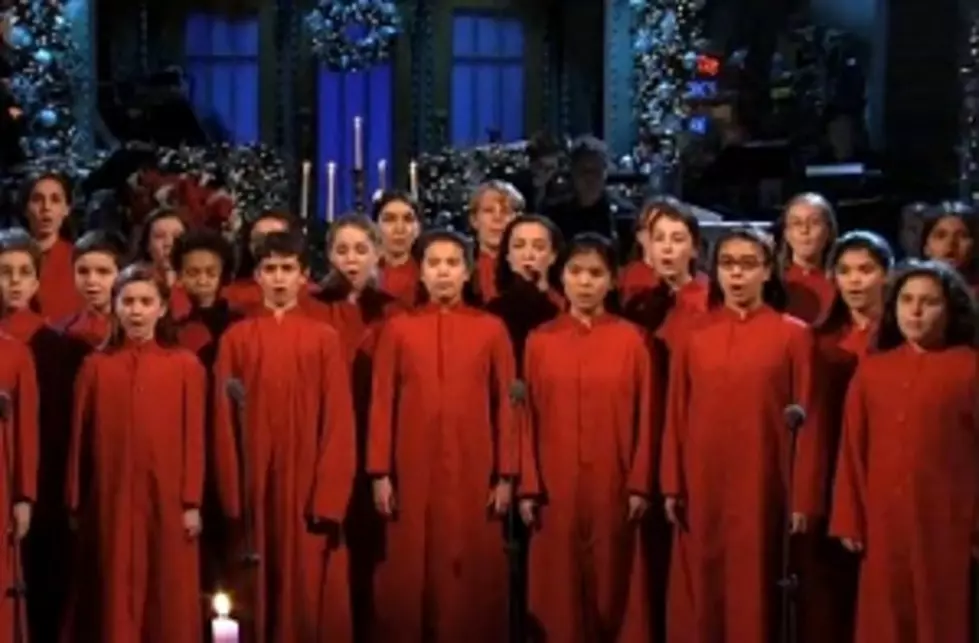 Saturday Night Live Opens With Newtown Tribute [VIDEO]