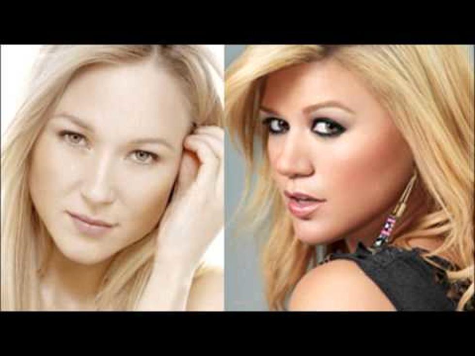 Kelly Clarkson & Jewel Duet on “Foolish Games” [Video]