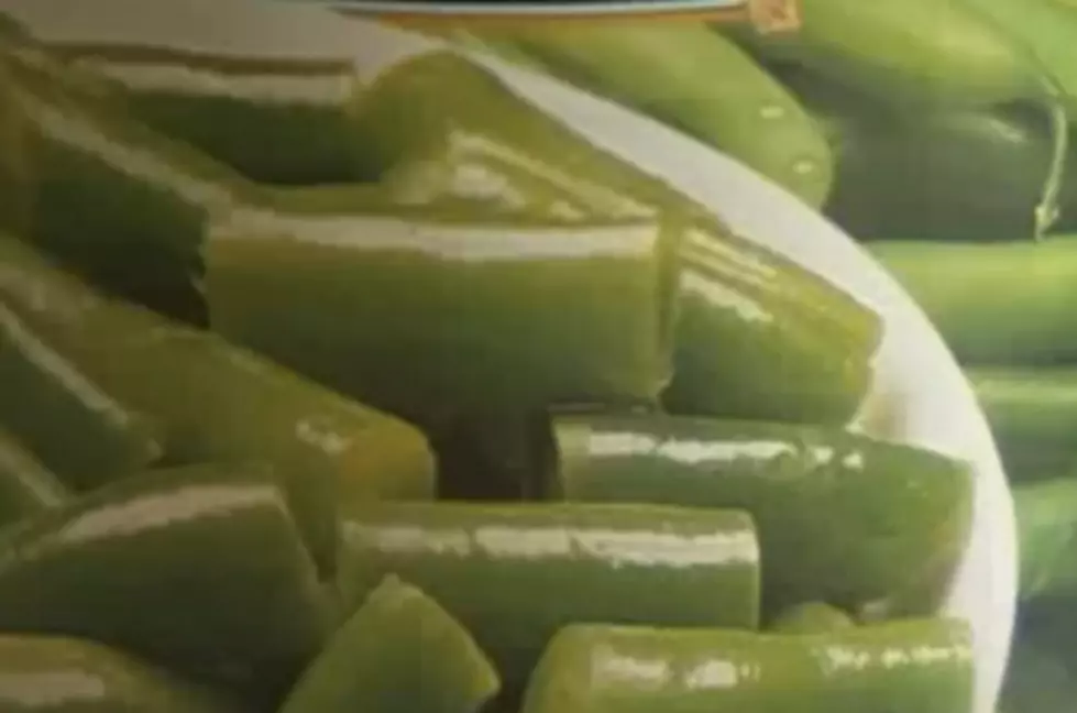 What’s the Deal With Frogs in Green Bean Cans? [VIDEO]