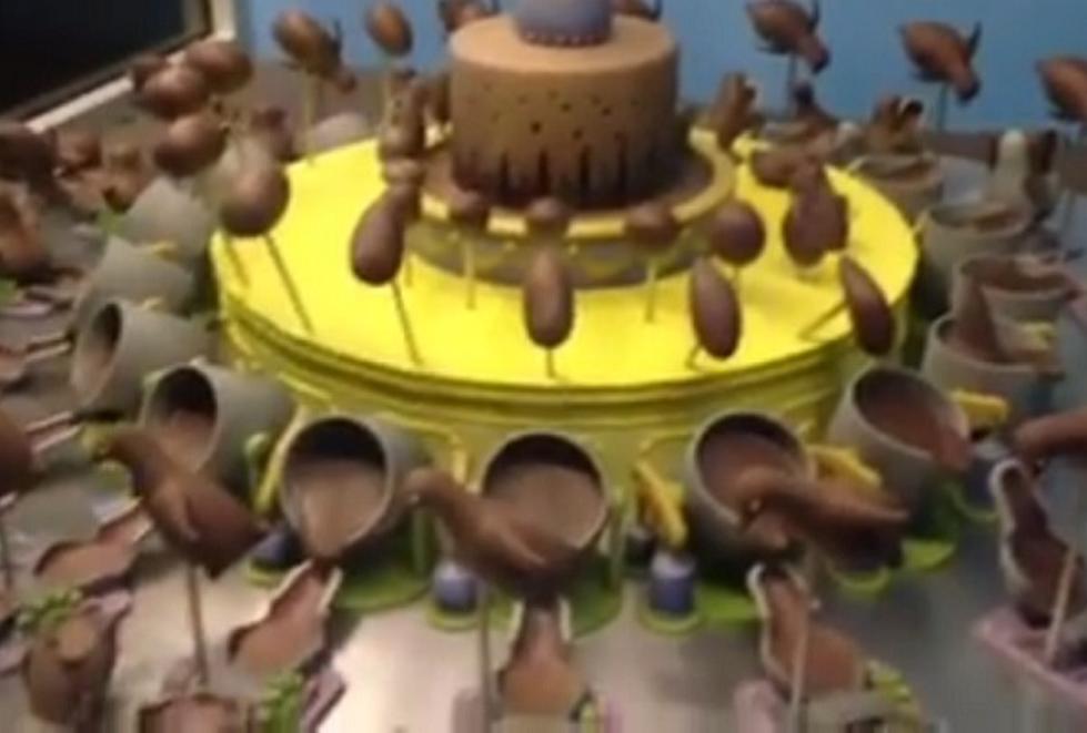 Australian Chocolate Factory Creates Astonishing Optical Illusion [VIDEO]