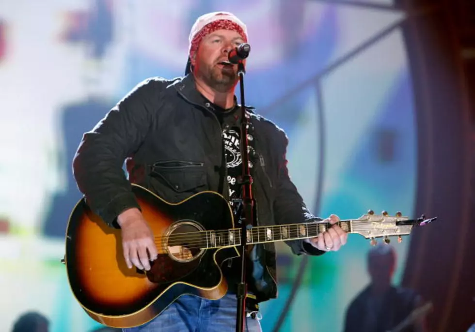 Toby Keith Audibly Shaken By Destruction in His Hometown of Moore, Oklahoma [VIDEO]