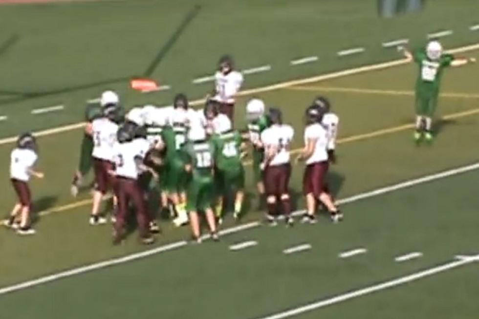 Middle School Football Team Sets Up a Play No One Should Ever Forget [VIDEO]