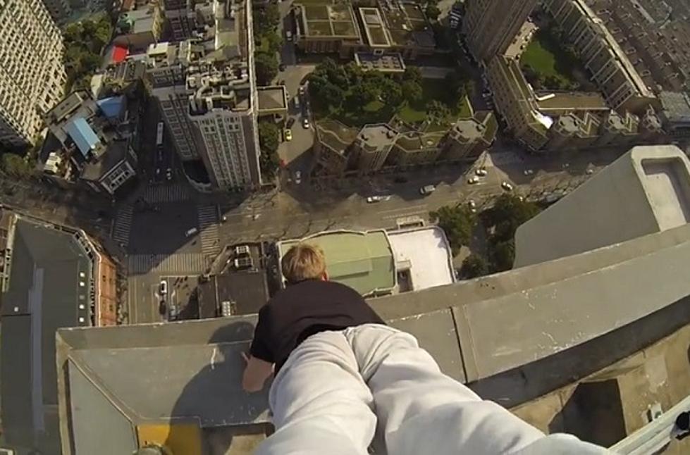 Handstand on a Skyscraper? No Thank You [VIDEO]