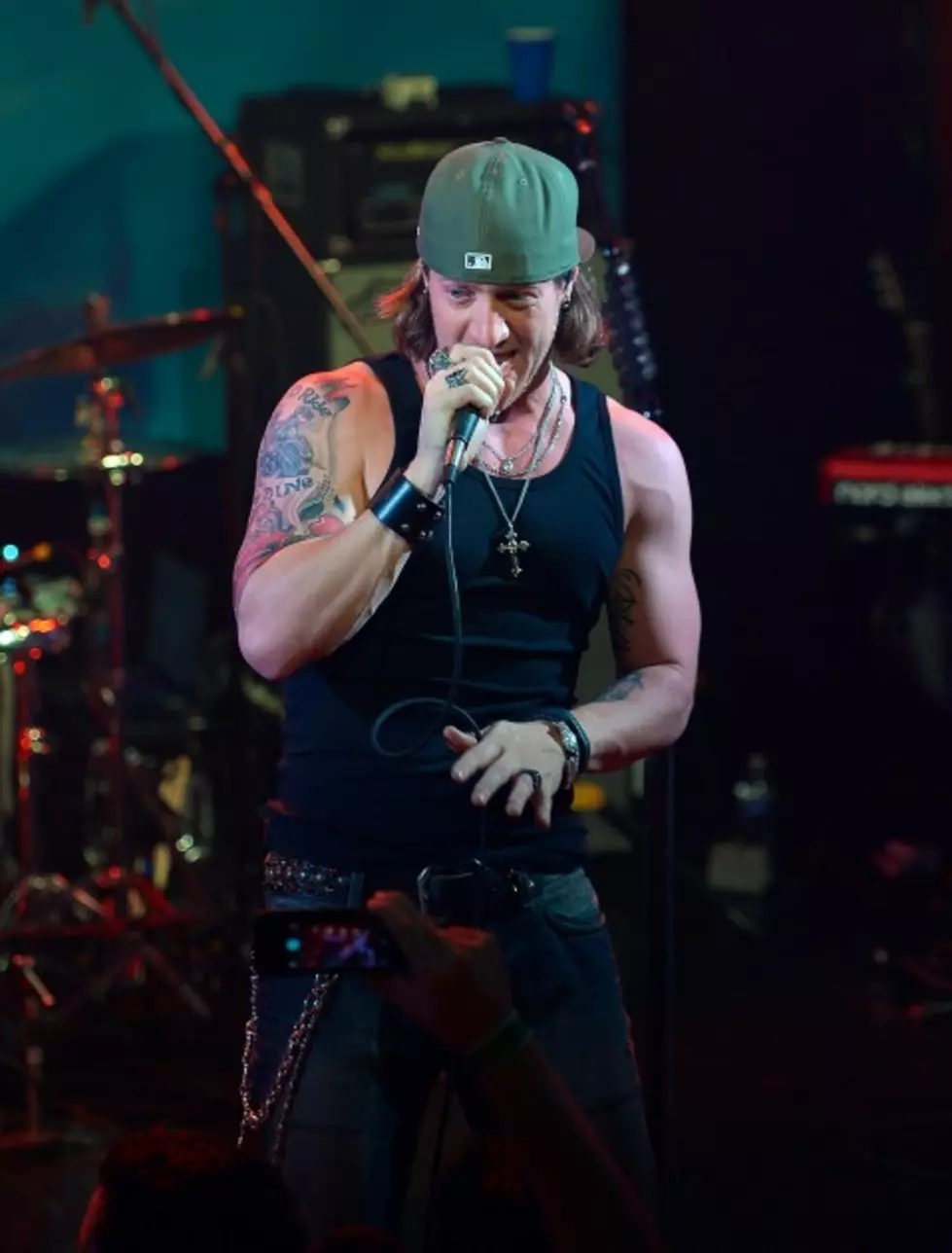 FGL&#8217;s Tyler Hubbard Gets New Adorable Puppy [PHOTO]
