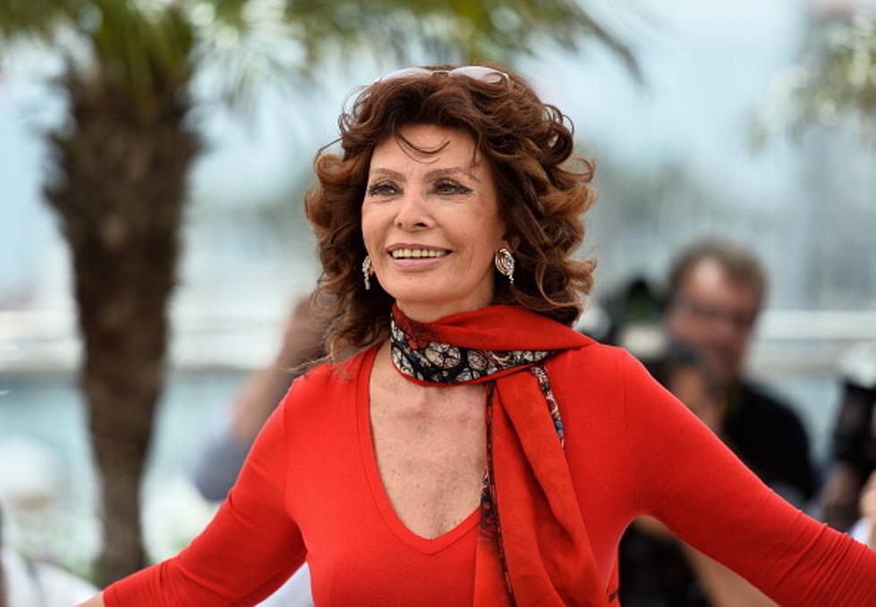 Sophia Loren Looking Good at 79!