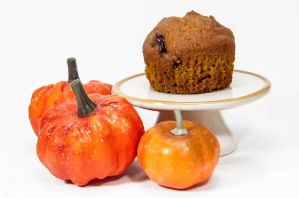 The Easiest (and Healthiest) Pumpkin Cupcake Recipe You&#8217;ll Ever Need