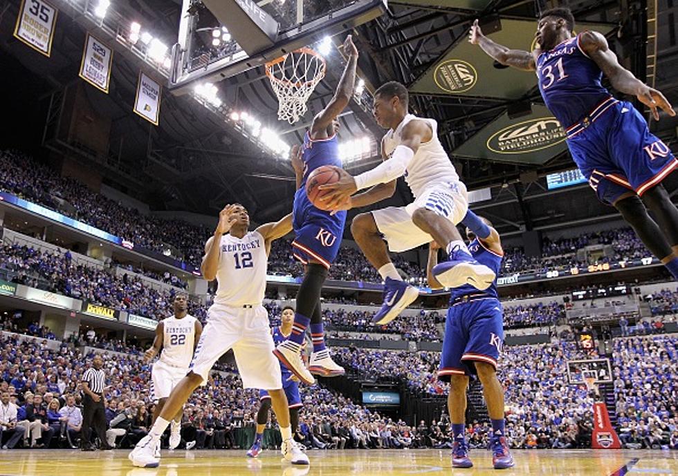 With Suffocating Defense, Kentucky Blasts Kansas 72-40