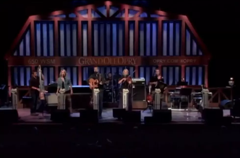 Opry Spotlight: Watch the Amazing Willis Clan Perform &#8216;My Favorite Things&#8217; [VIDEO]