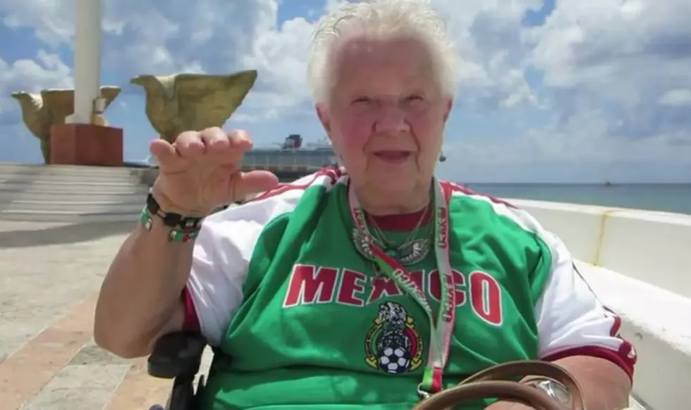 Cruise with a DJ: Happy Cinco de Mayo from Cozumel [Video]
