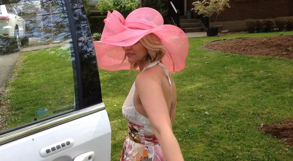 Jaclyn Reveals Her Kentucky Derby Outfit – Will She Be Able to Get Her Hat into the Car?