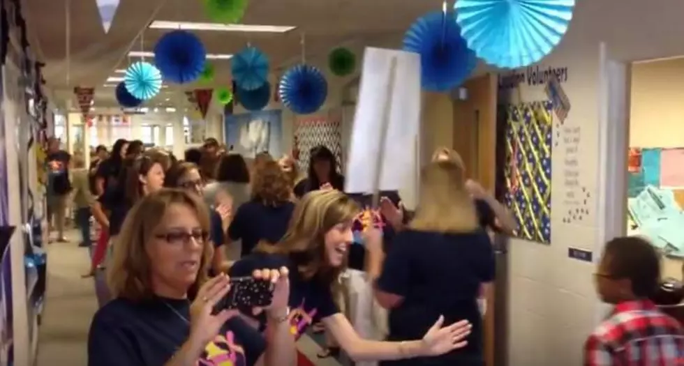 Whitesville Elementary Celebrates the First Day of School [Video]