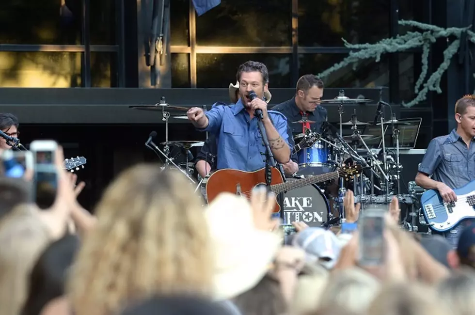 Blake Shelton Releases 2016 Tour Dates&#8230;and I See Easy Driving Distance