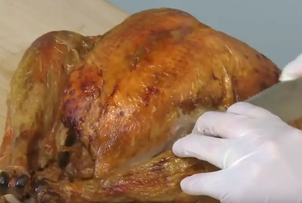 How To Carve A Turkey [VIDEO]