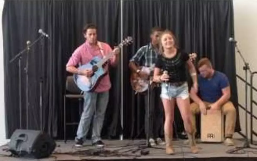 Battle for The Big O Finalist #6: Layla Spring featuring Hometown Bana Performs &#8216;Folsom Prison Blues&#8217;