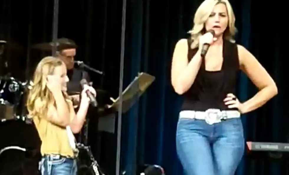Carsyn Makes Her Stage Debut [VIDEO]
