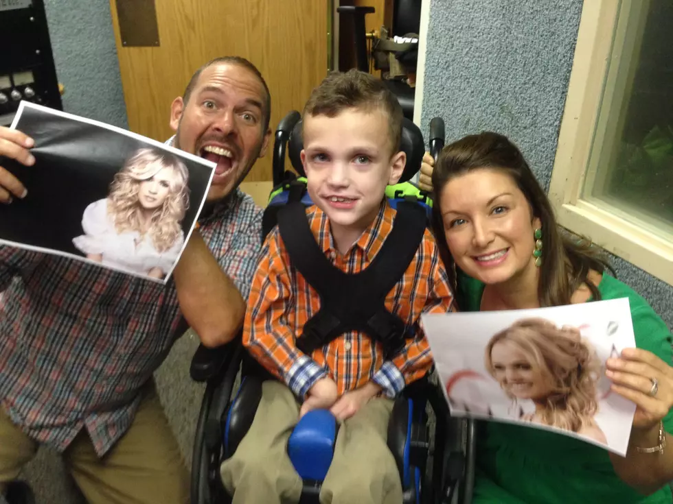 Lance Crabtree Really Wants to Meet Carrie Underwood in Evansville [Video]