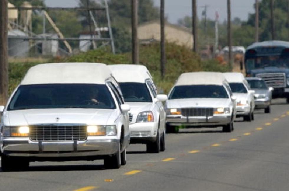 Kentucky Laws Regarding Funeral Processions and Emergency Vehicles