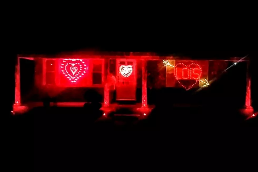Meet the Bashams of Owensboro and Their Amazing Valentine House [VIDEO]
