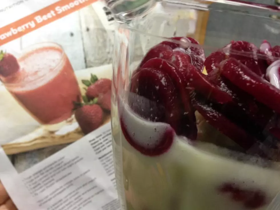 What&#8217;s Cookin': Strawberry Beet Smoothies[Recipe]