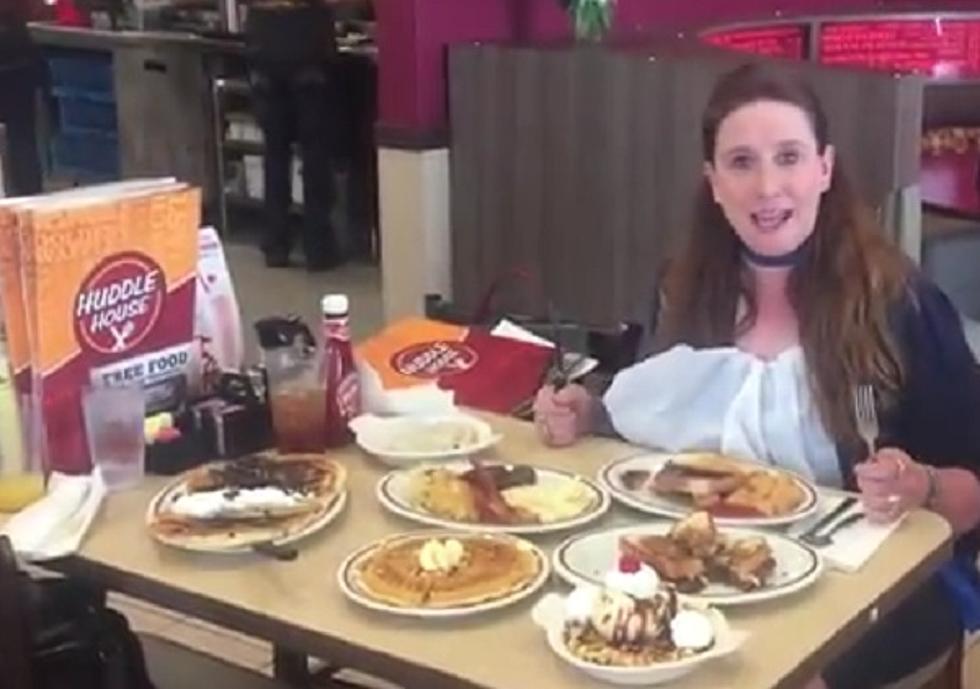 Barb Tests the Menu at the New Huddle House Restaurant in Owensboro [VIDEO]