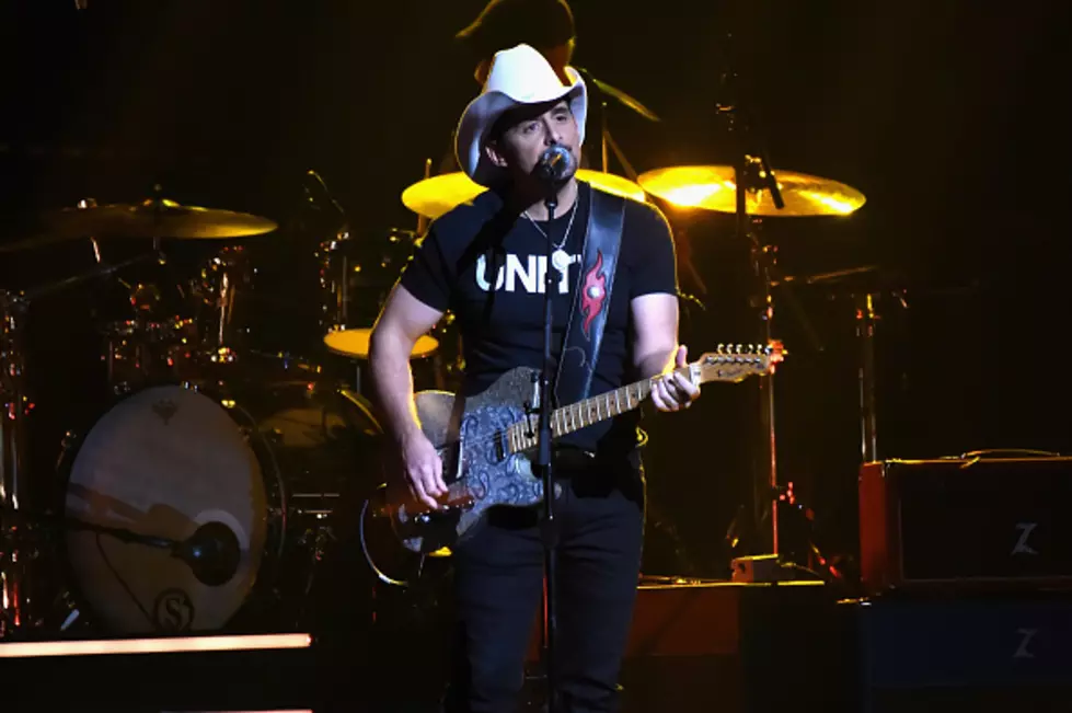 Brad Paisley Brings Weekend Warrior Tour to KFC Yum! Center